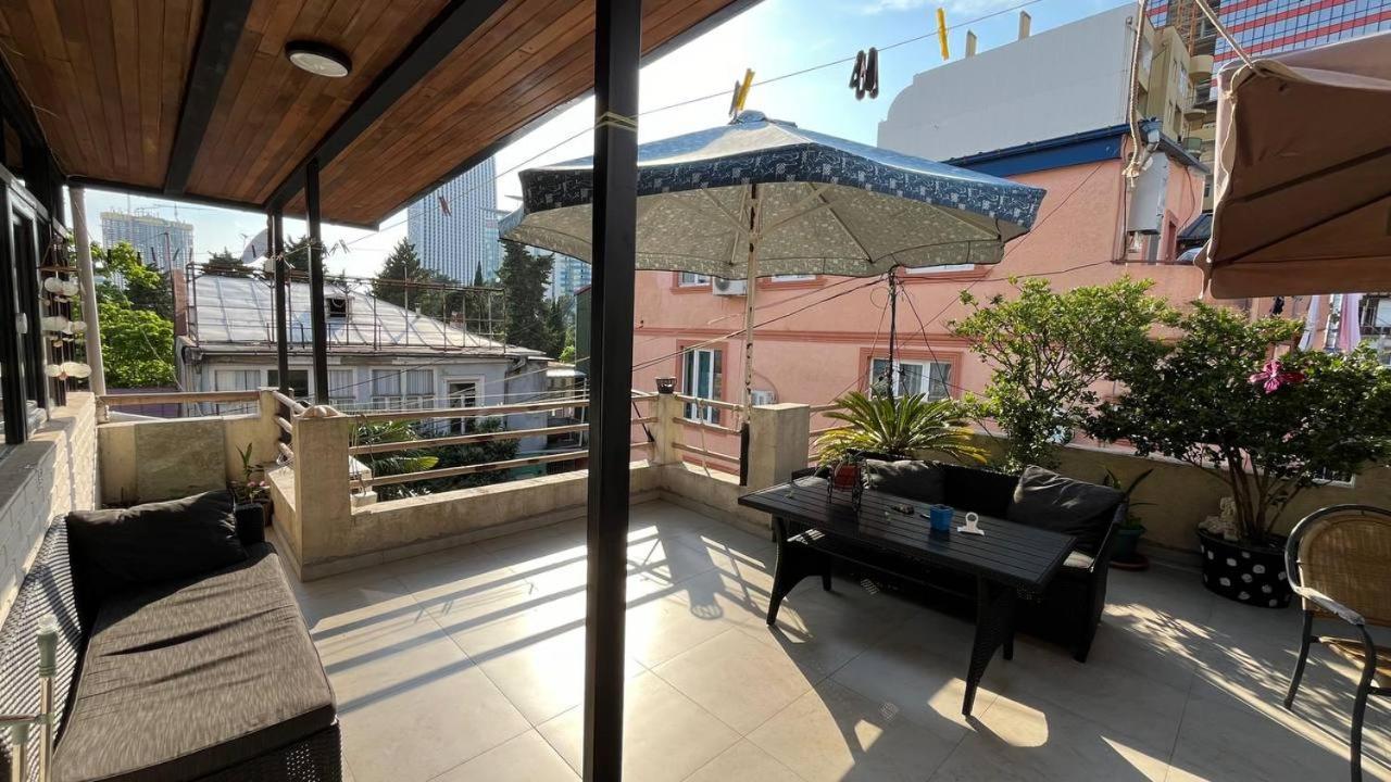 Guest House Kldiashvili Batumi Exteriör bild