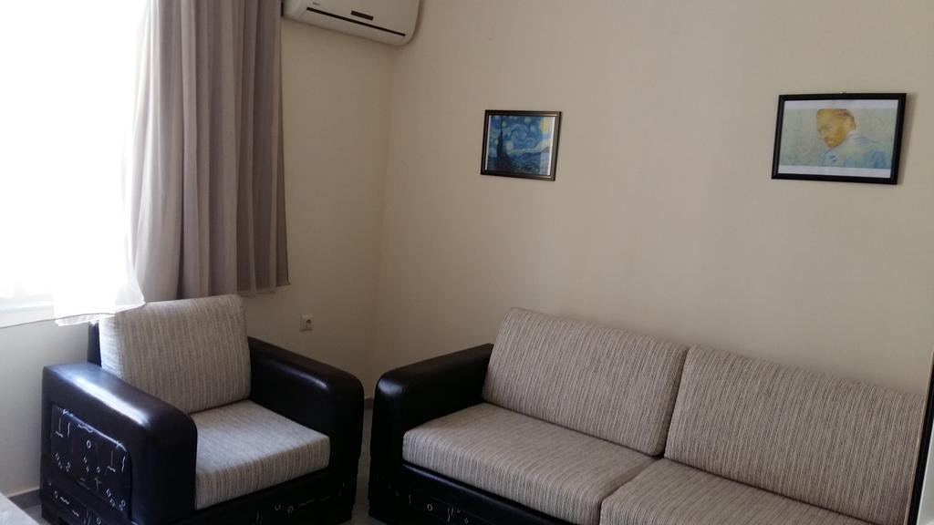 Guest House Kldiashvili Batumi Exteriör bild